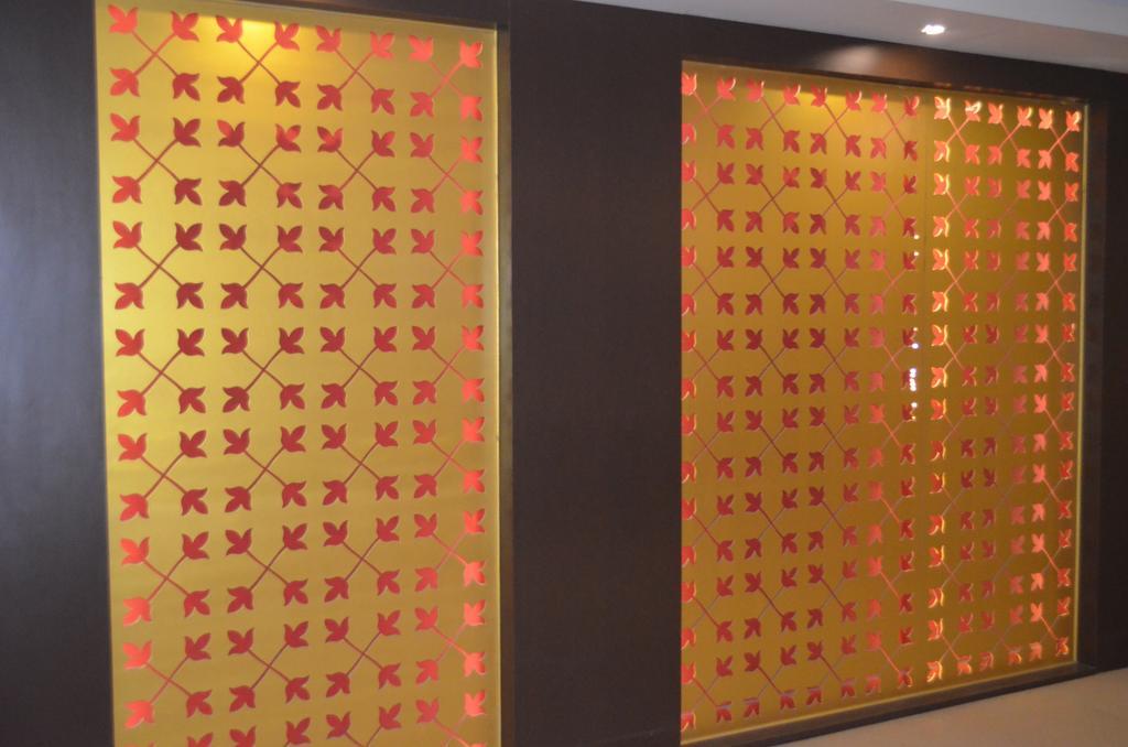 Red Orchid Otel Meerut Dış mekan fotoğraf